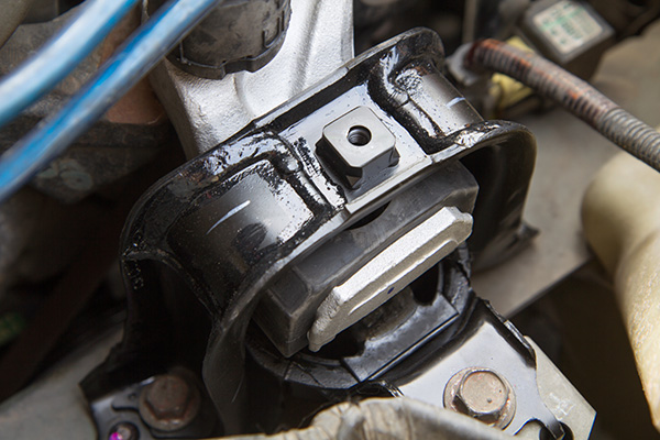What Happens When Engine Mounts Wear Out and Make a Car Feel Rough?