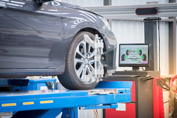 Does Your Car Need an Alignment Even If It Doesn't Pull to One Side?
